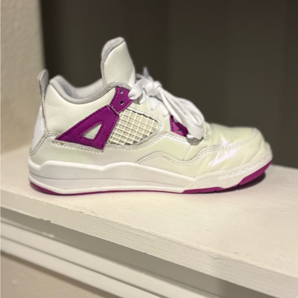Air Jordan 4 Retro Athletic Shoes ‘Hyper Violet’ FQ1312 151 - Kids Size 13C - Picture 3 of 9